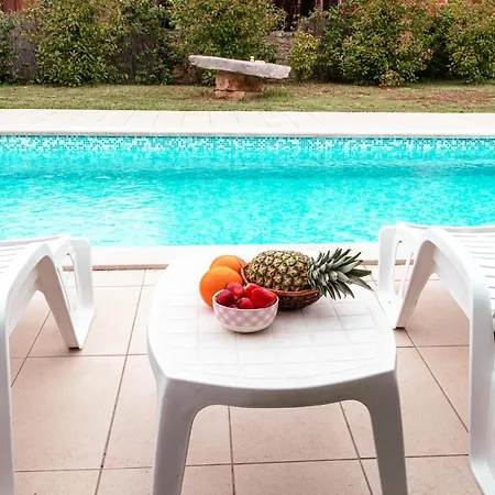 Apartment Lovely, Big, Apt1 With Privat Pool