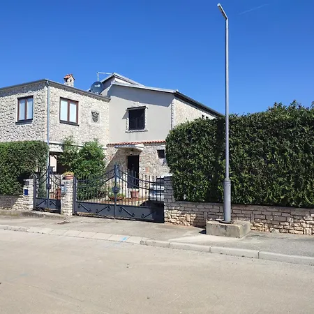 Lovely, Big, Apt1 With Privat Pool